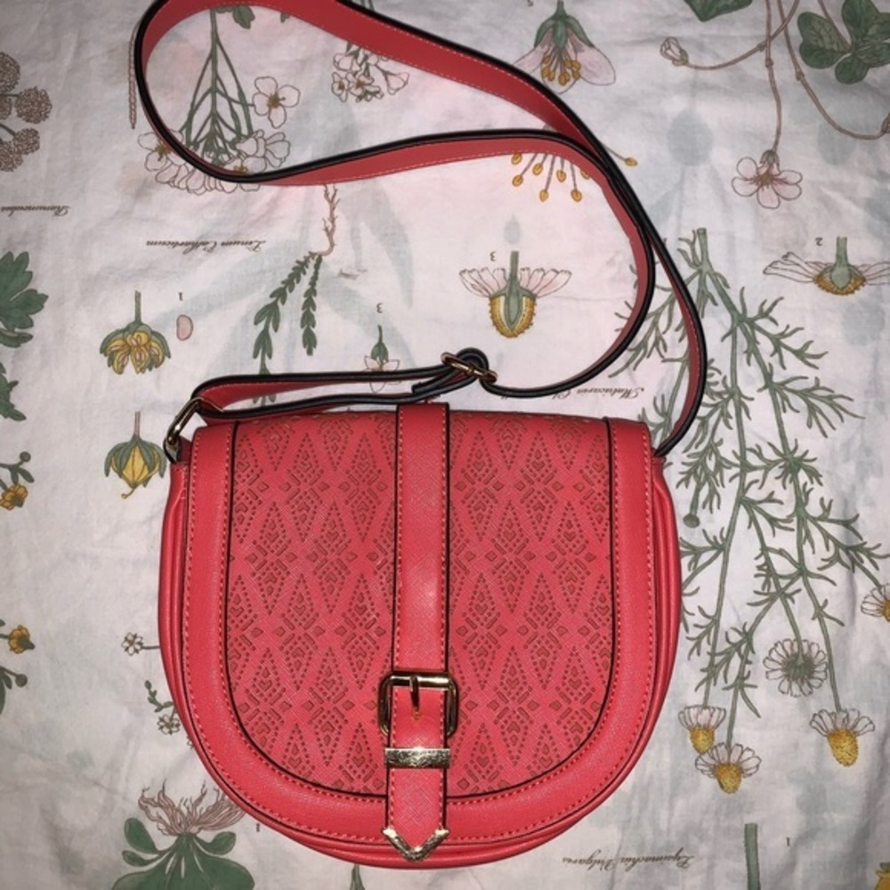 APT PURSE